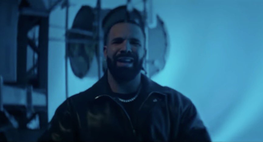 Commentary Drake Charts tweet media