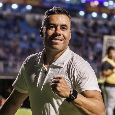 ✠Estagiário do VASCO✠ tweet media