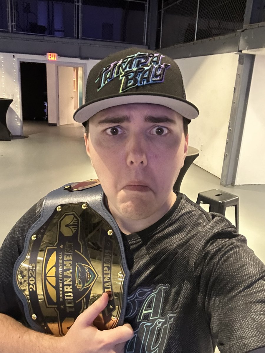 GoonyTunesMLB's tweet photo. Congrats to reigning champion @WilsyHD on qualifying for the Rays Sunburst Invitational LAN in Tampa!
2 out of the 3 qualified players so far are Ducks. #RollDucks 🦆🔥 https://t.co/H9ckBeeJtY