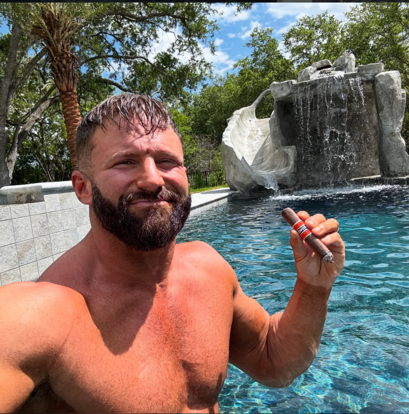 MajorPlayerMC's tweet photo. 41 today and appreciating what I've built, but I'm not finished. https://t.co/94fKNlT8tl