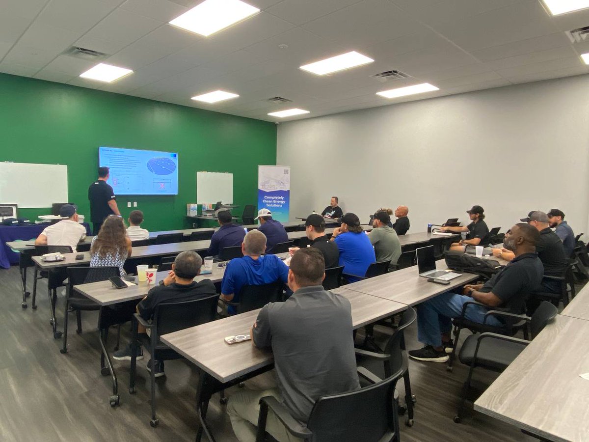 Qcells North America tweet media