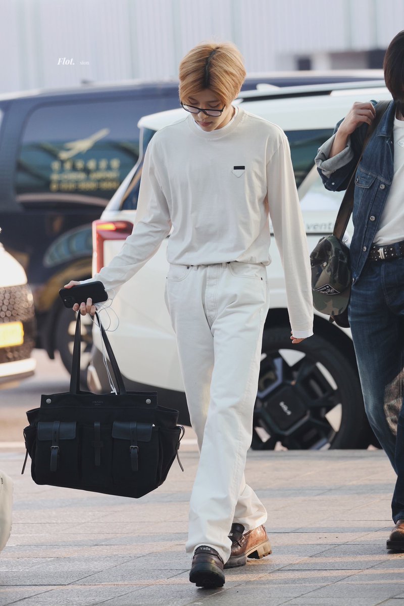 쇼니 tweet media