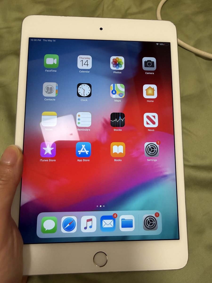icon (5-core GPU) tweet media