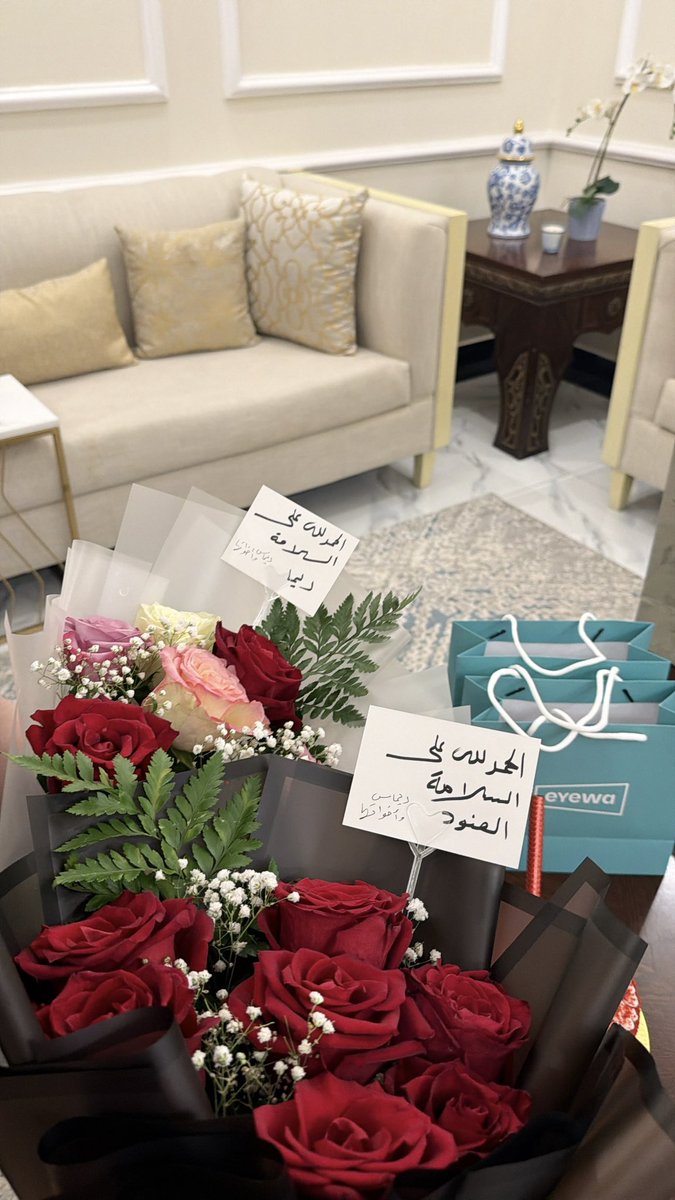 ala2uod's tweet photo. الله يديم الأصدقاء اللي من عرفناهم ما تغيروا🤍 https://t.co/v6SaxMVEFt