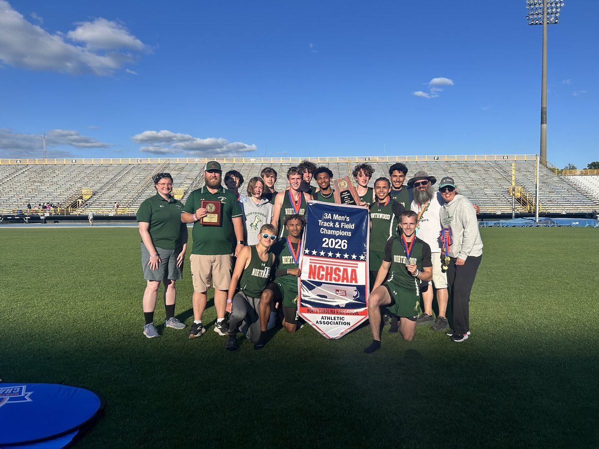 AsheeboR38's tweet photo. Northwood’s 4x400 team (Ben Altenburg, Wyatt Webster, Tequone Moore, Ezra Roebuck) takes home the gold and clinches the 3A boys state title for the Chargers.

Altenburg earned the 3A boys Most Valuable Athlete award. 

@ChargerAthletes https://t.co/I0k35fBaRX
