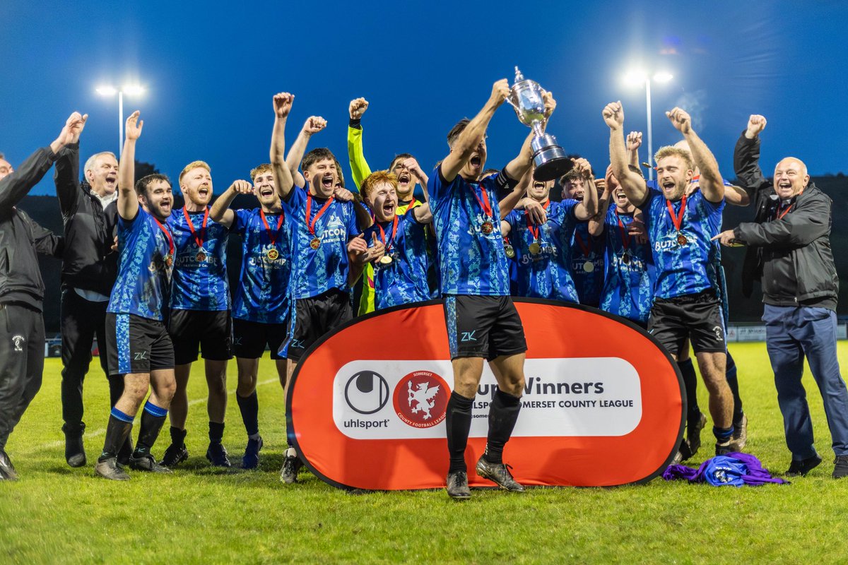 somersetcfl's tweet photo. Thank you to @mksimages for tonight’s photos! 

All photos will be available tomorrow 😍 https://t.co/fZZyNZshyA