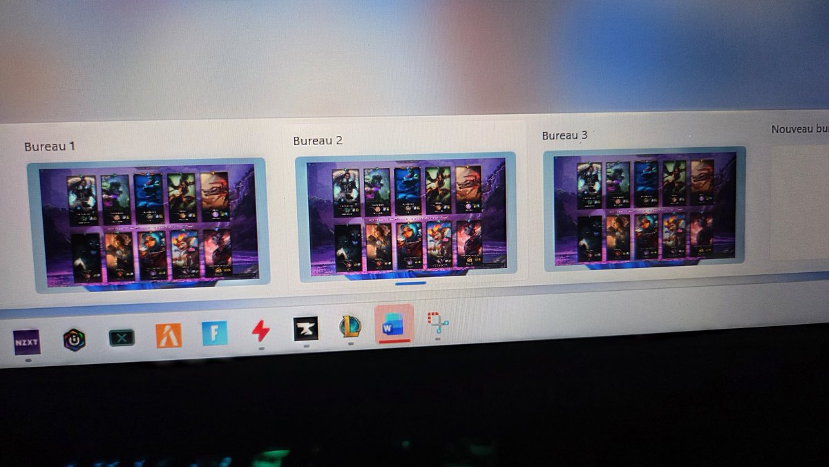 HunterFive_'s tweet photo. Et ce meme en changeant de bureau etc je reste bloqué sur une image fixe du client lol. C'est pas la première fois que ça m'arrive et franchement ça deviens désagréable de prendre 25min voir plus a chaque fois alors que je peux juste rien y faire.. https://t.co/1Uj6mJHgCa