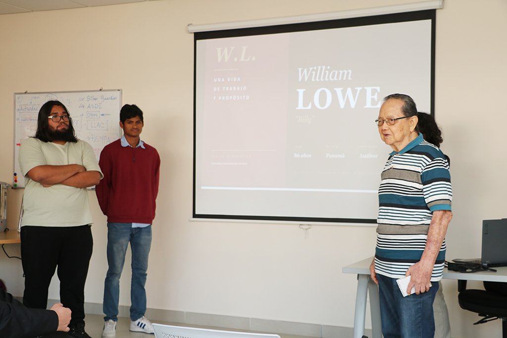 utppanama's tweet photo. 👏En la UTP se llevó a cabo el cierre del taller de Alfabetización Socio Digital Intergeneracional para Adultos Mayores en conjunto con REIMPACT, una decisión orientada a fortalecer la inclusión tecnológica en personas adultas mediante espacios de aprendizaje👌.
#utppanama https://t.co/YQO8O3TUKw