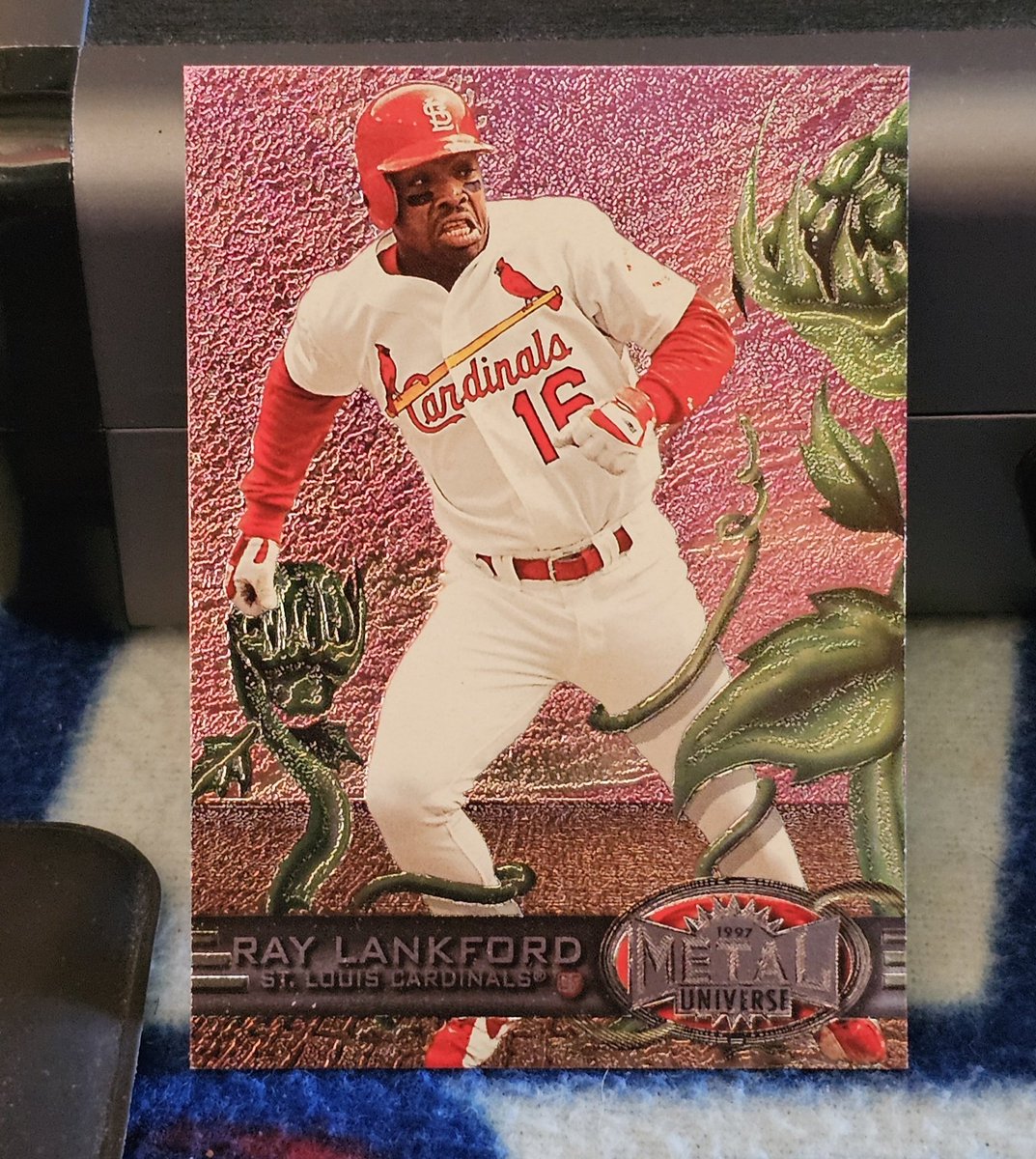 JFeRg52's tweet photo. Day 13 of #MayRay...97 Fleer Metal Universe π https://t.co/9eogBKrRS7