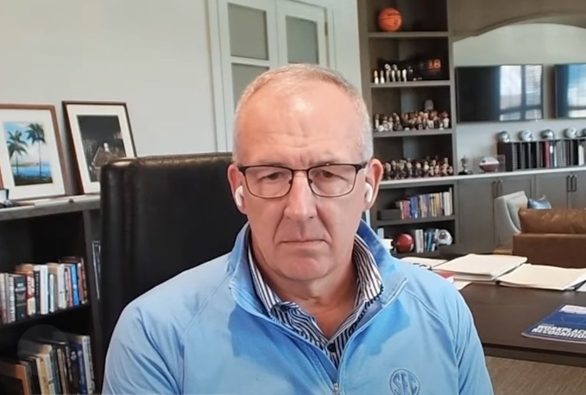 ScootBarley's tweet photo. Greg Sankey on the playoffs:

“You know the current format seems to make sense but Tony [Big 10 commissioner] and I have discussed a 16 team bracket if the other conferences are capped at 4 to 5 teams, and the remaining spots are reserved for our two conferences. The goal of this is not to be punitive at all, but really to get the best teams in the playoffs which is the best for college football.”