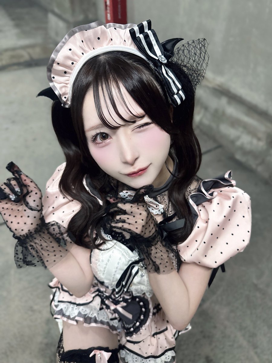 顔面 tweet media