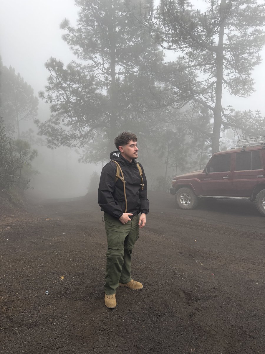 jerm_47's tweet photo. ~ Volcano hike in Guatemala https://t.co/Fp5XZd9vYX