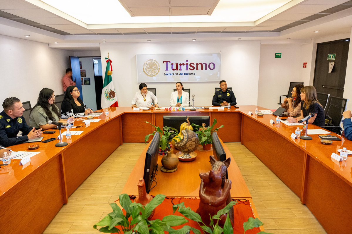Josefina Rodríguez Zamora tweet media