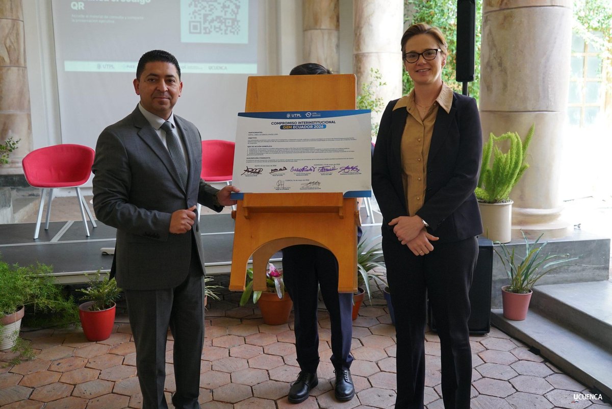 UCuenca tweet media