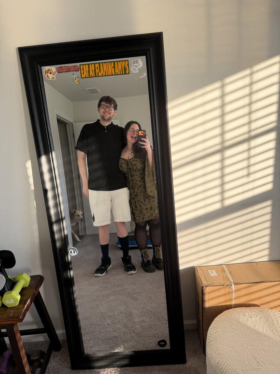 Eli X tweet media
