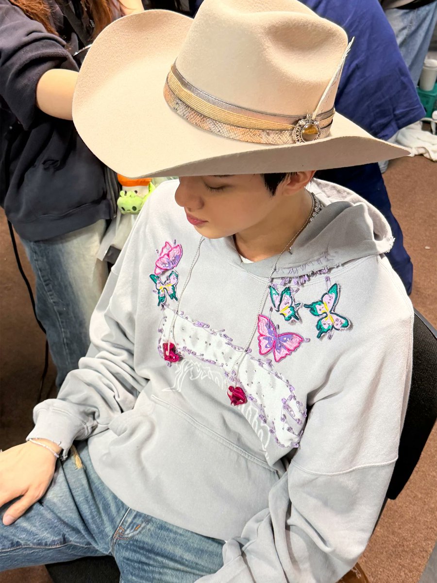 BTS Updates & Translations tweet media
