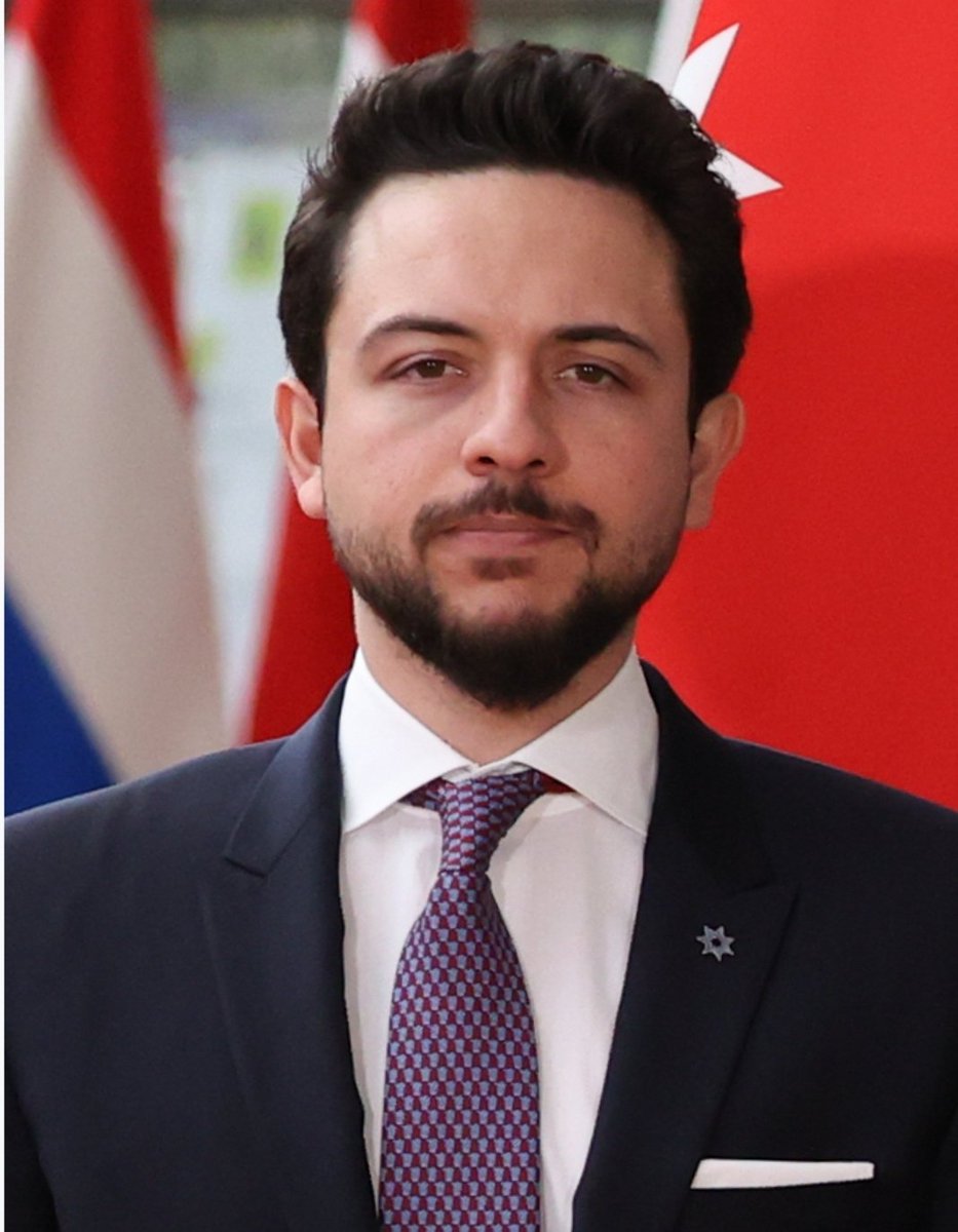 سلطان tweet media