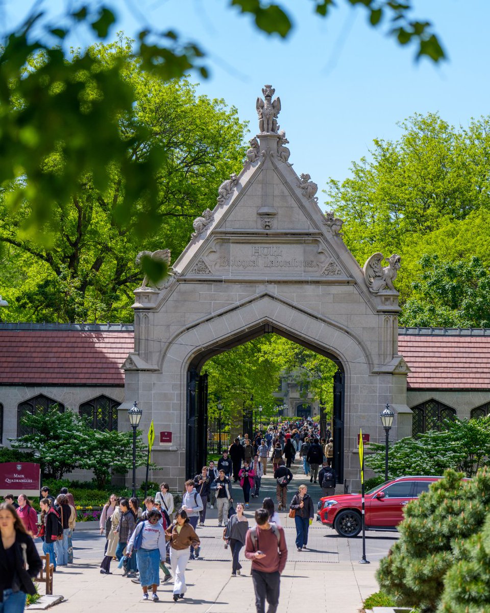 The University of Chicago tweet media