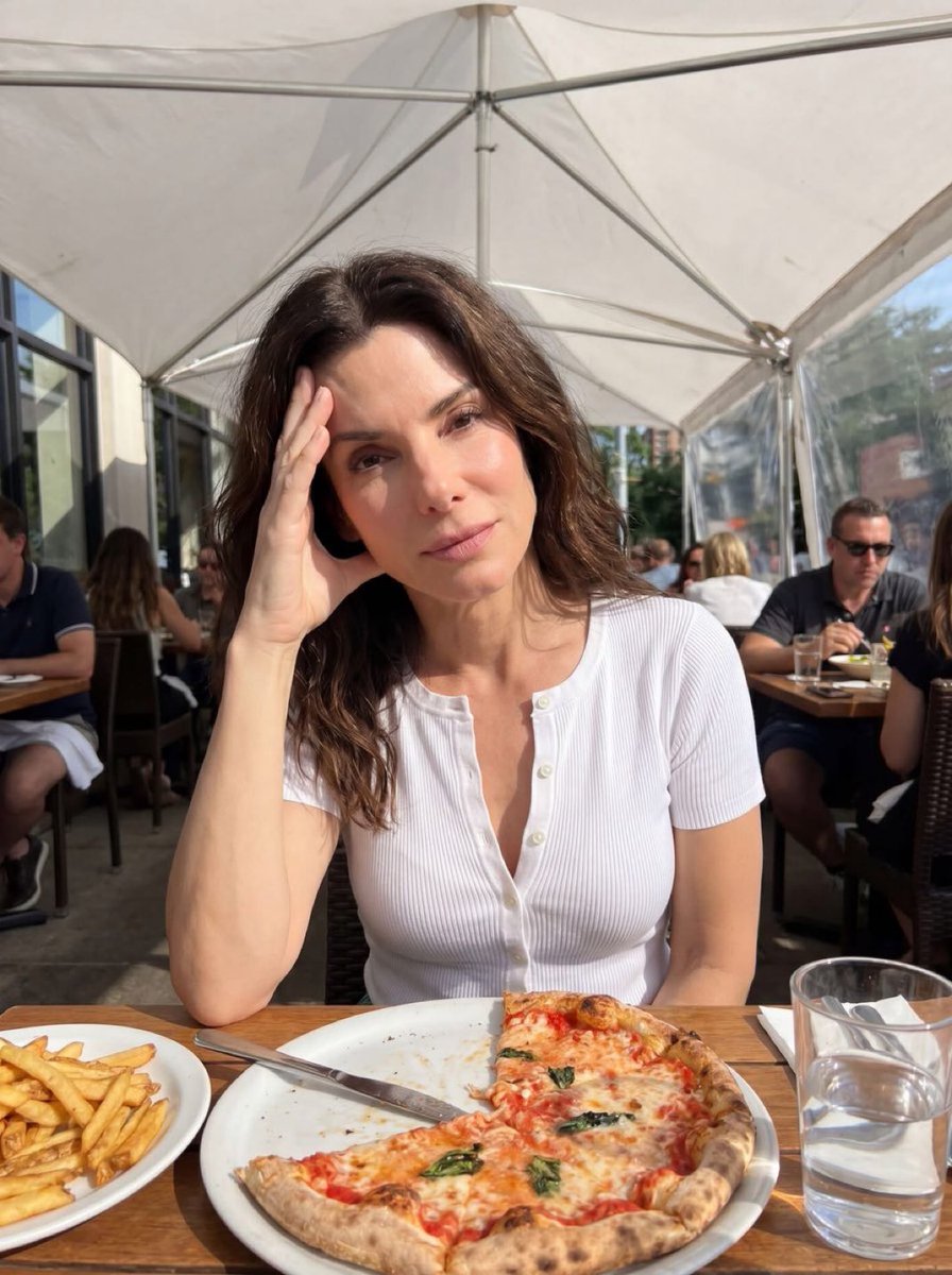Sandra Bullock Fans Page tweet media