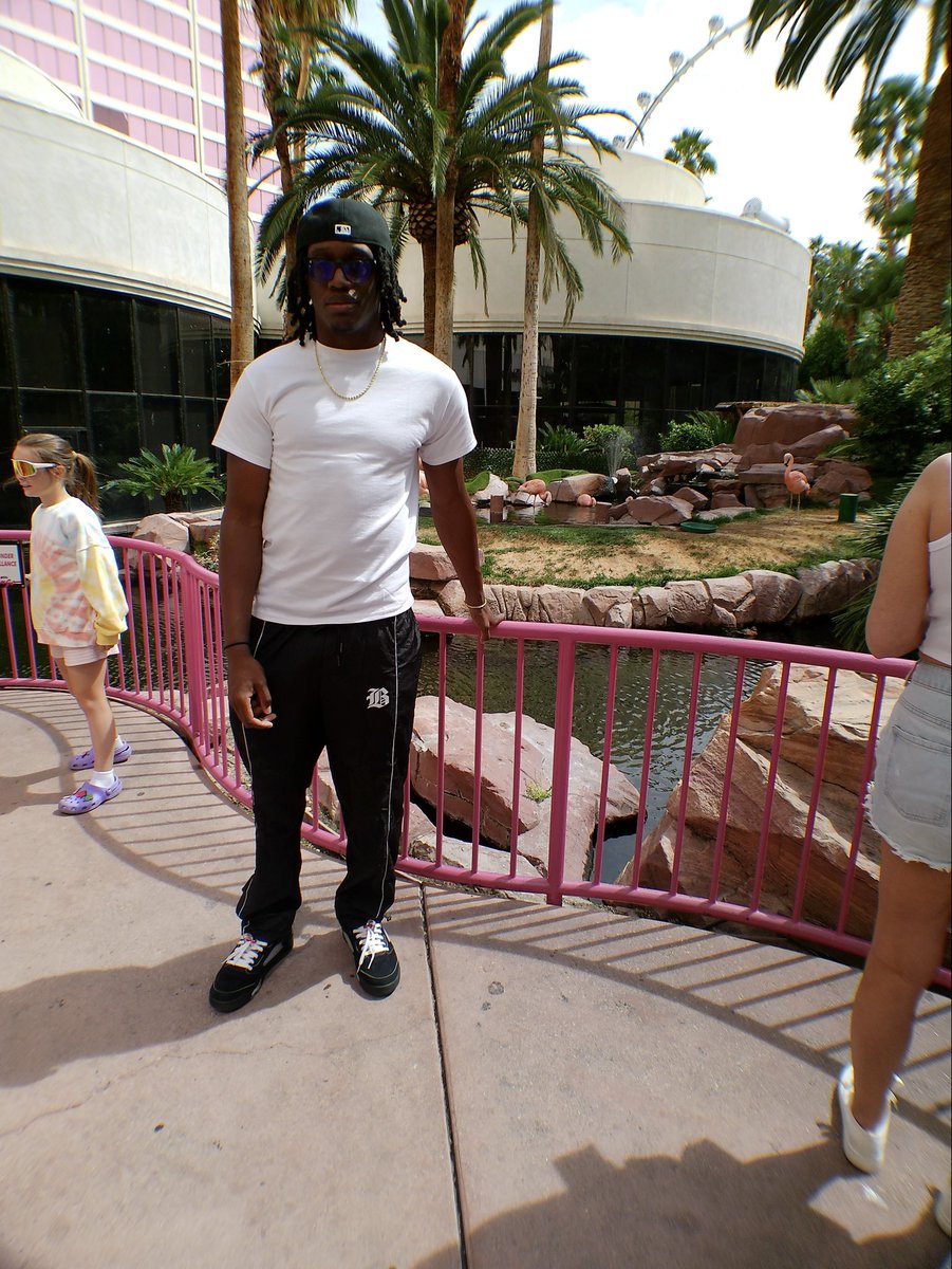 bobfromtheboroo's tweet photo. Had fun in Vegas https://t.co/93vhqkM1hb