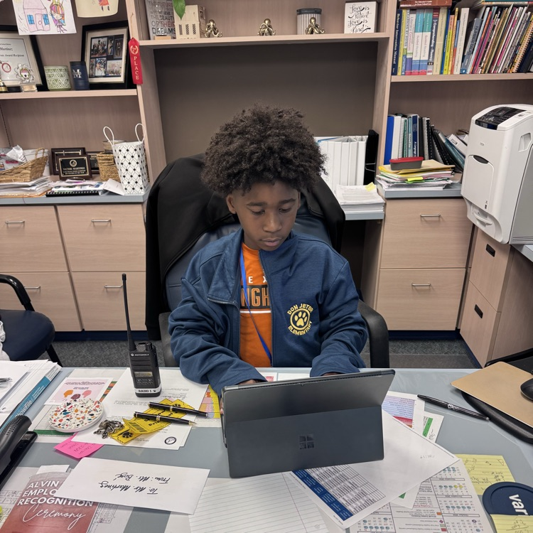 JeterElem's tweet photo. We had a “Principal for the Day” and a “PE Coach for the Day”! Our students are loving the opportunity to redeem their Jag Swag for these fun and memorable experiences. 🐆💛 https://t.co/i6aikpNCIj