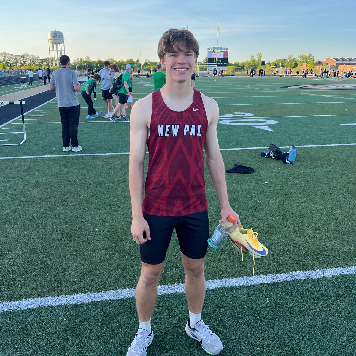 VoelzJames's tweet photo. Paxton Holmes won the 110 (school and meet record) and 300 meter hurdles at the HHC meet tonight. He also was 2nd in the long jump. @ginapleak @MitchanerNPCS @dean_mj @GDRsports @BurkNPHS @MooreNPJH #WeAreDragons https://t.co/qbQ5W2aHl4