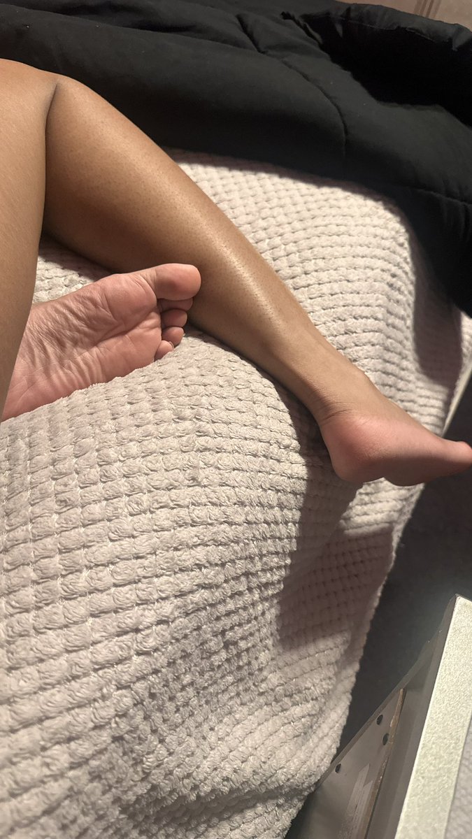 PRINCESS VENOM || FEET SELLER tweet media