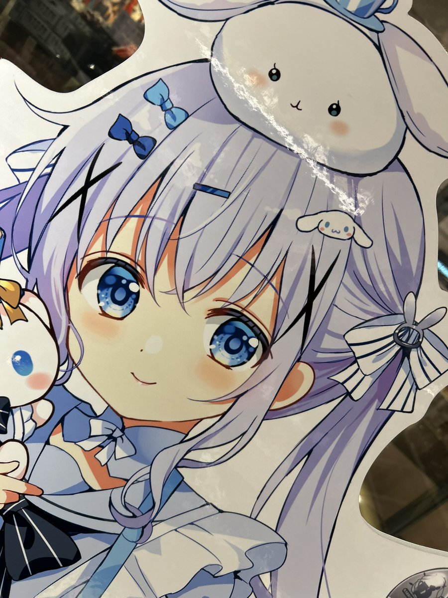 ごちうさ サンリオコラボ✨️ チノちゃん可愛いよ〜🩵 缶バッジでも
