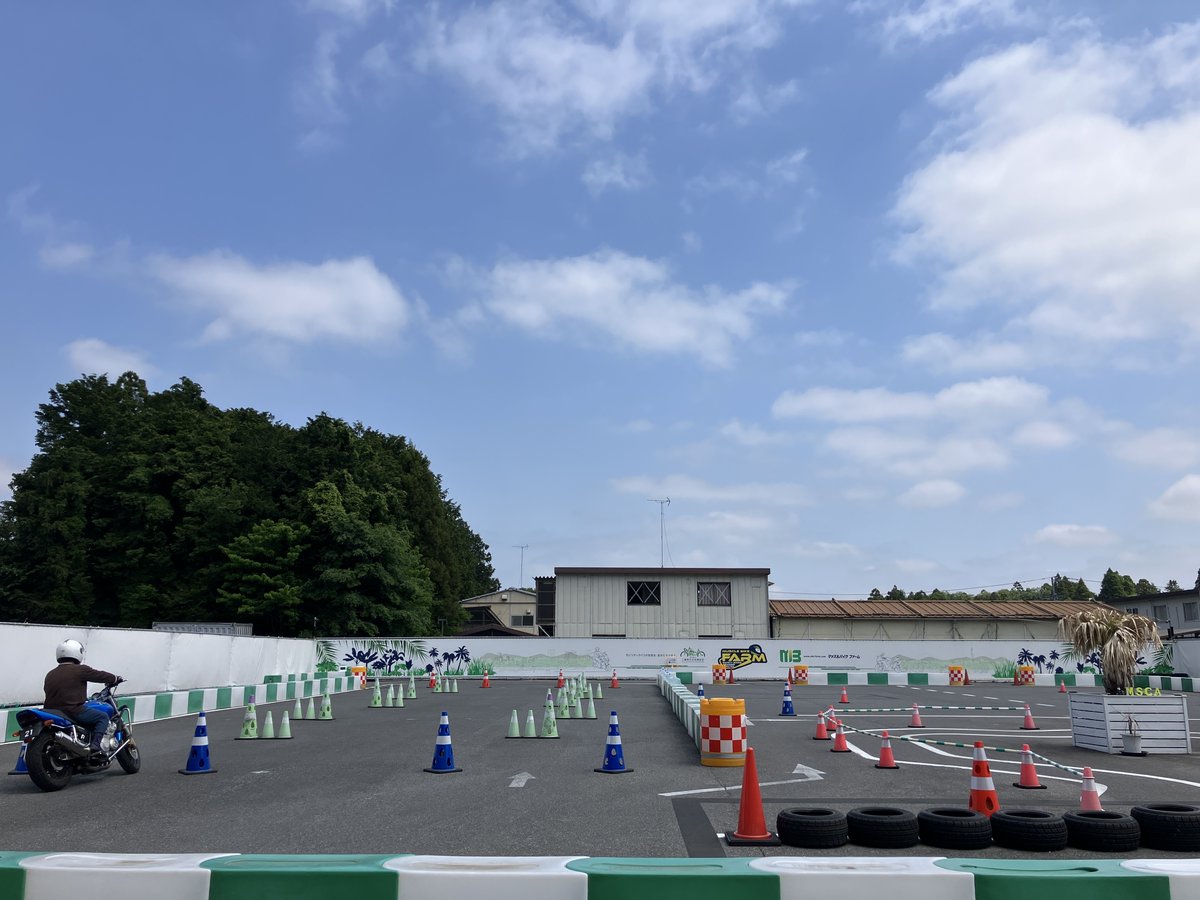 マッスルバイク ファーム tweet media
