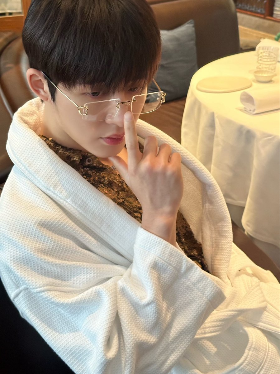 호두 tweet media
