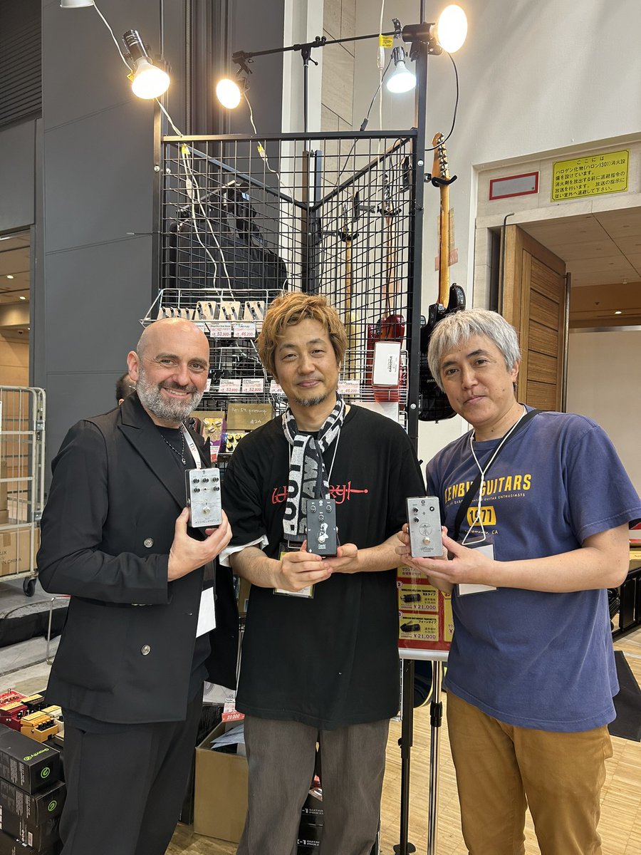 ワタナベ楽器店 大阪店 tweet media