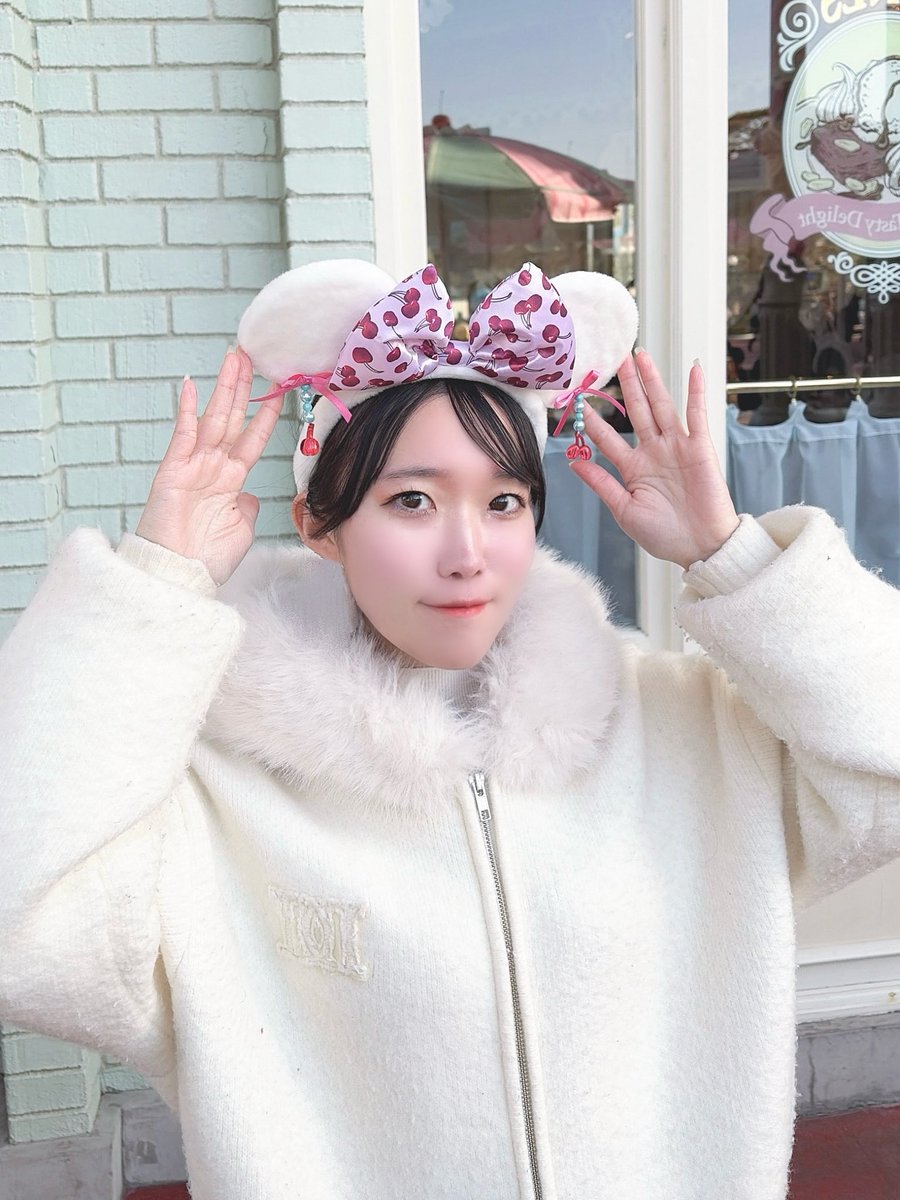 SHOKO tweet media