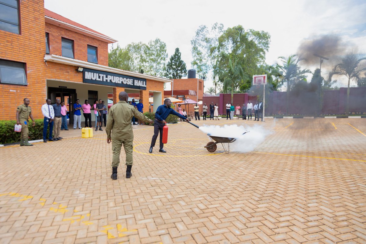 LibraIntlschool's tweet photo. Knowing what to do during a fire emergency can save lives. Our Students and staff engaged in practical demonstrations on the safe and effective use of fire extinguishers during emergency situations. https://t.co/brUHyZyRAx