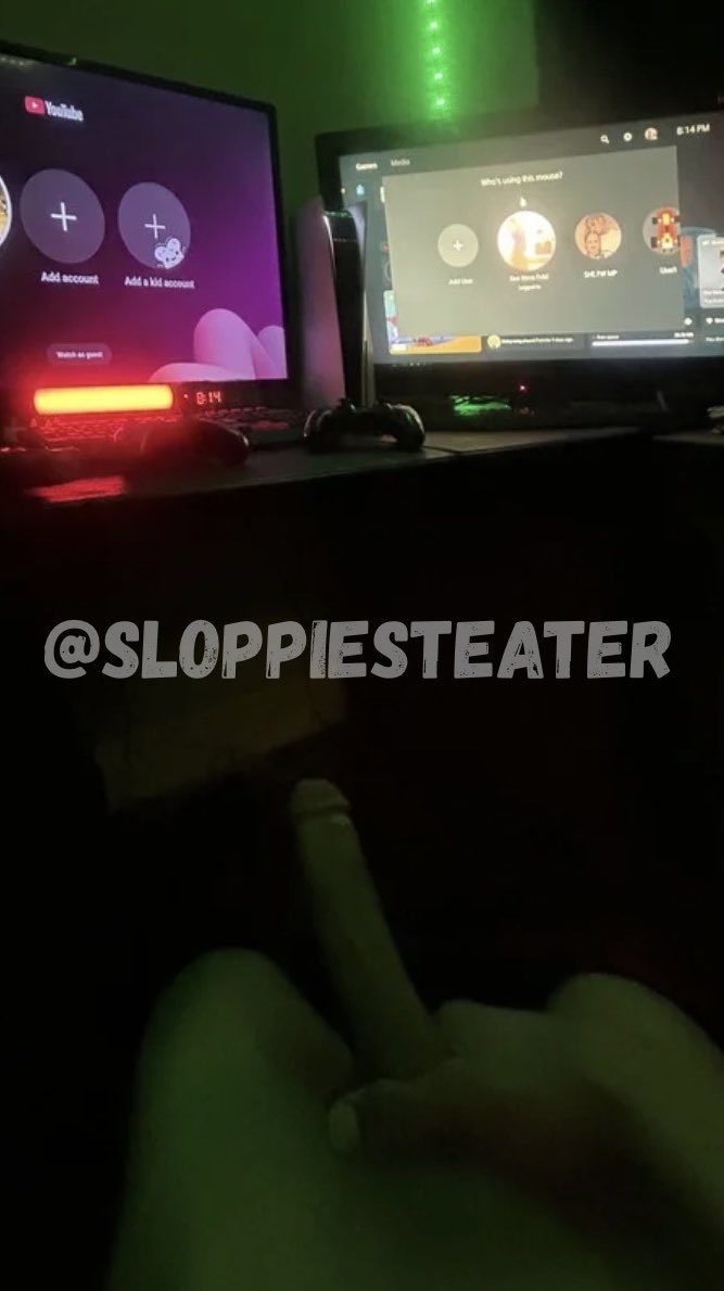 Content Creator tweet media