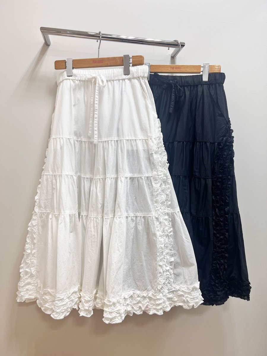 ✨綿ローンフリルスカート✨ color シロ、クロ 着丈83センチ 少し短め