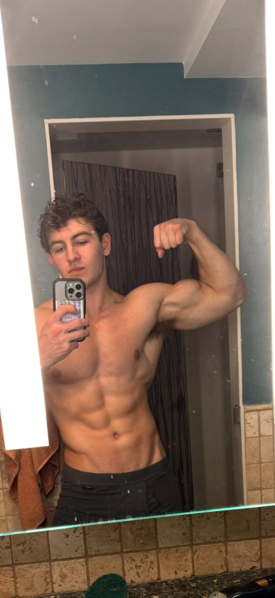 Alex J tweet media
