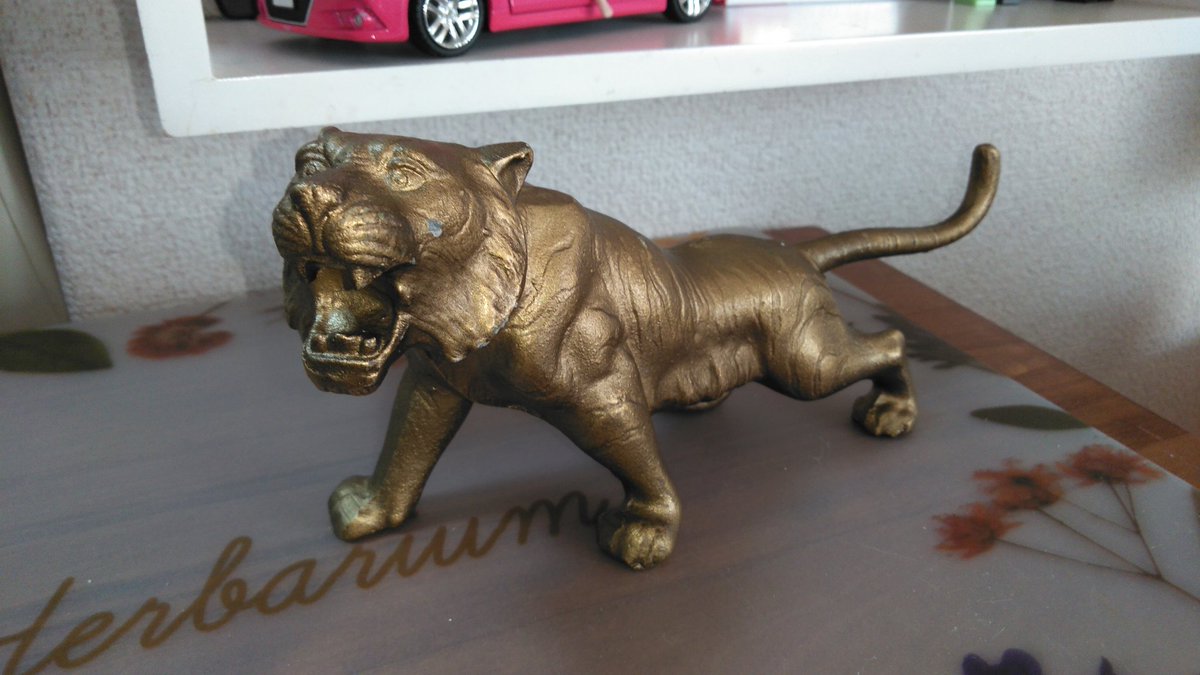 大小セット⚫︎錆ちりとり⚫︎オブジェ/アンティーク 本日の購入ミニカー？？？ #虎の置物 思わず買ってしまった😑嫁ちゃん