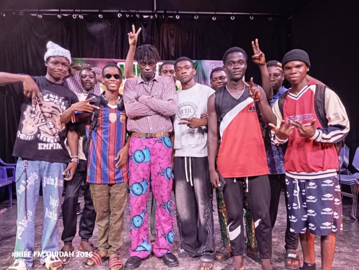 radiokifffmsrtb's tweet photo. La belle aventure se poursuit avec nos équipes à #Ouidah  🤏😎  au CCRI John Smith de Ouidah.

📻 Ouidah en Direct, c’est tout à l'heure à partir de 09h30.
Suivez-nous aussi en direct via notre site
📍 https://t.co/i9TZ9vxI8D

On se capte 🤙
#SRTBinfo | #KiffFm | #wassexo https://t.co/mtfPKH8yUp