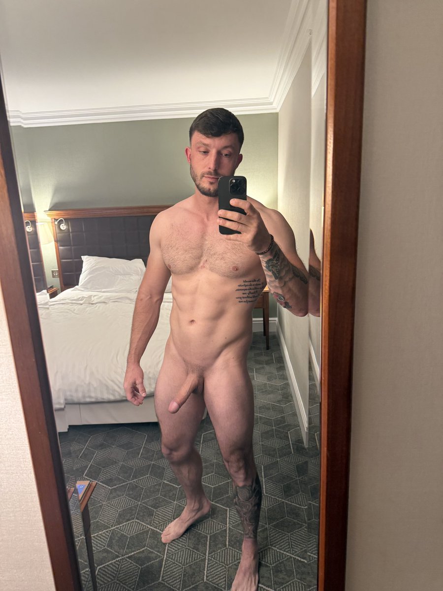Chris tweet media