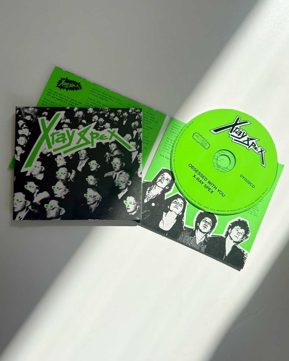 logic_essential's tweet photo. X-Ray Spex - ‘Obsessed With You [The Early Years]’ 🕶️ is also available on CD, hurrah! 💿 
.
Presented in a very spexy 🧪 luminous day-glo green 💚 digifile, complete with sleeve notes from yours truly 🎷 and fellow @xray_spec - Paul Dean 🎸 
.
🪡 https://t.co/q3pj7hx4hW