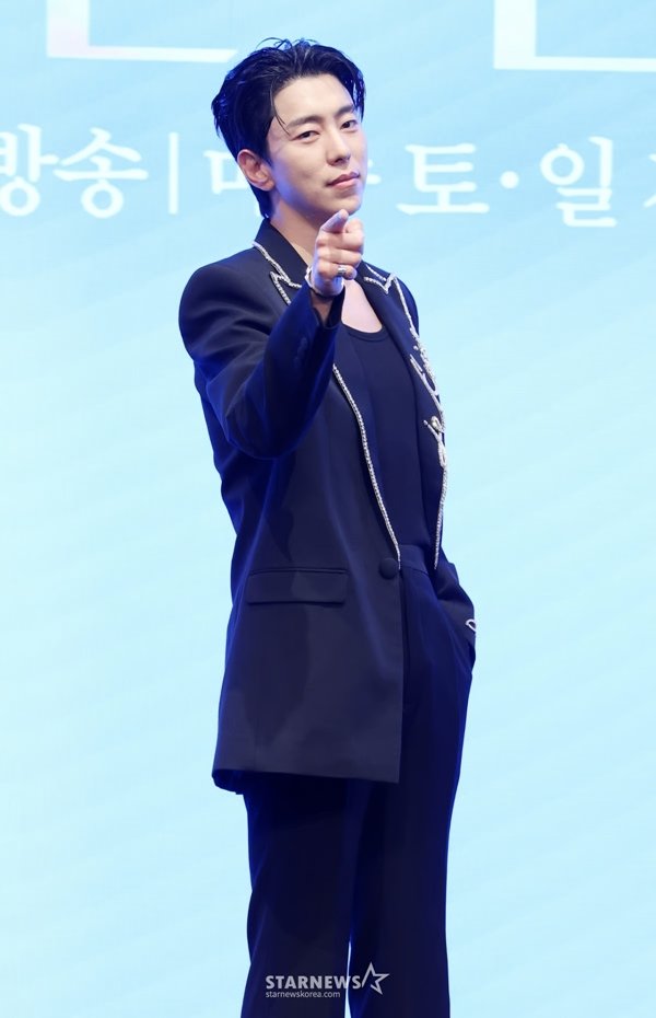 KoreanUpdates! tweet media
