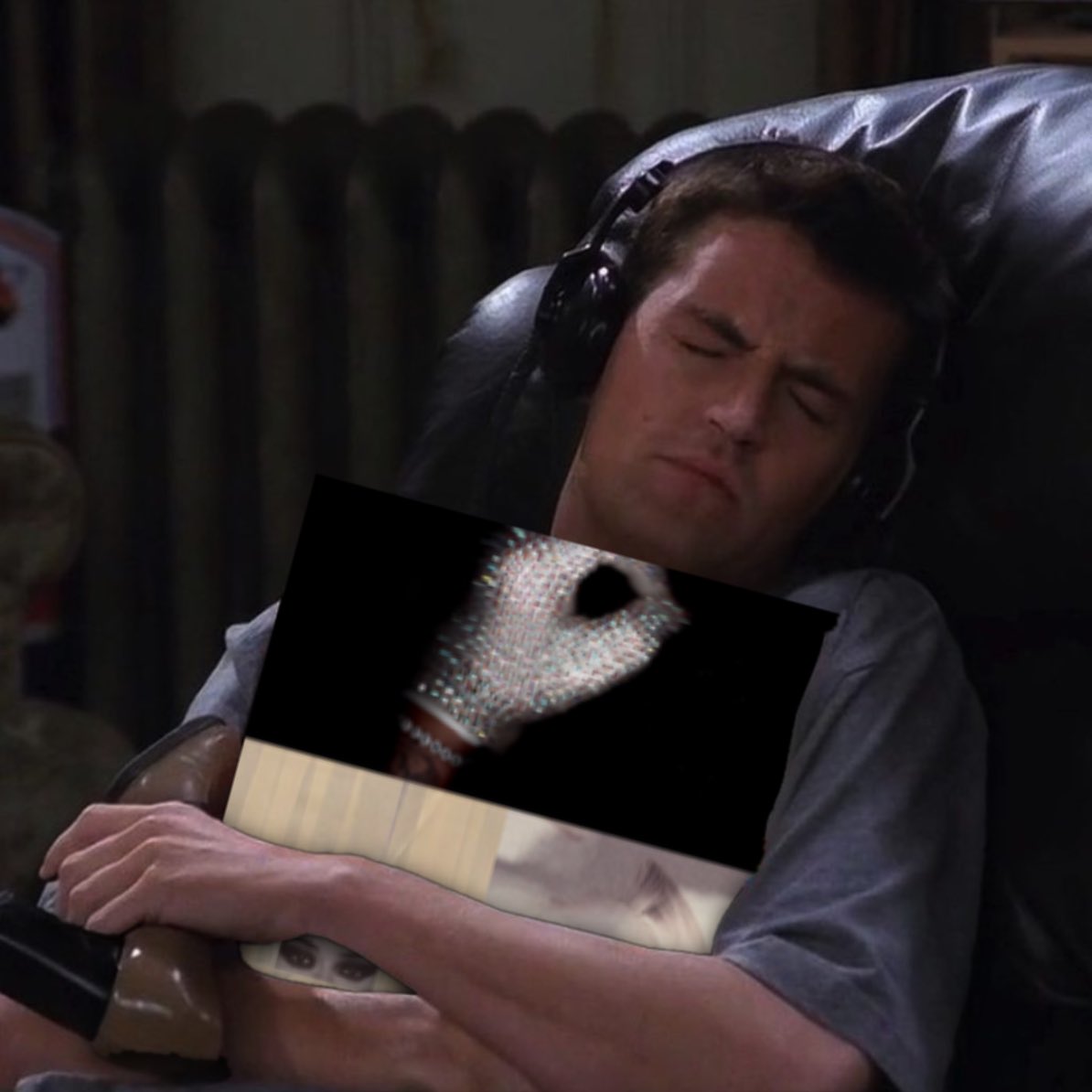 rtbaldy's tweet photo. Three Drake albums got me like https://t.co/faa4shI5Xg