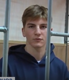 3Ooctober's tweet photo. Kirill Smirnov was 17 years old when the administration of his school effectively reported him to the security services.

He was a student at Lyceum No. 82 in Nizhny Novgorod. In the autumn of 2023, the school’s principal, Nina Govorova, contacted the police after a video featuring several high school students was sent to the school’s email address. In the video, Kirill Smirnov and Yegor Starshinov were sitting in a kitchen discussing the war in Ukraine, the Russian army, politics, and their school teachers. Portraits of Putin and Hitler could be seen hanging in the background. The students had posted the recording in a private Telegram channel with only 26 members.

At first, the teenagers were charged under the administrative article on “discrediting” the Russian army (Article 20.3.3 of the Russian Code of Administrative Offenses). According to human rights defenders, both were fined 30,000 rubles.

At the time, Kirill and Yegor were ninth-grade students. But the case did not end there.

On August 12, 2024, the Investigative Committee opened a criminal case under Article 207.3, Part 2(b) of the Russian Criminal Code: the public dissemination of knowingly false information about the use of the Russian Armed Forces, committed by a group of persons acting in conspiracy. The criminal prosecution was based on the very same video.

By that point, both defendants had already reached adulthood. The following day, searches were carried out at their homes. The young men were placed under restrictions prohibiting certain activities pending trial.

On April 10, 2025, the Sormovsky District Court of Nizhny Novgorod found Kirill Smirnov guilty and sentenced him to two years and six months in a general-regime penal colony. He was taken into custody directly in the courtroom after the verdict was announced. In July 2025, the Nizhny Novgorod Regional Court upheld the sentence on appeal.

The human rights project Memorial recognized Kirill Smirnov as a political prisoner. Human rights defenders point out that the criminal case was initiated over a discussion of the war and the dissemination of information differing from the state’s official position. They also note that the young men were first punished administratively and then effectively prosecuted again for the very same incident.

Kirill Smirnov is currently being held in Penal Colony IK-16 in the Nizhny Novgorod region.

You can support him with a letter: https://t.co/FTGgWZw0ws