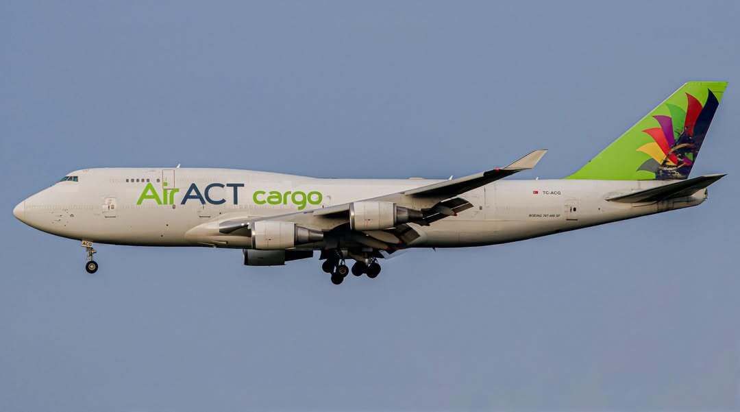 AiractC's tweet photo. Our Boeing 747-400 was spotted.
.
Boeing 747-400 uçağımız görüntülendi.

Thank you: @toni_avi https://t.co/xZxu5XrJ2y