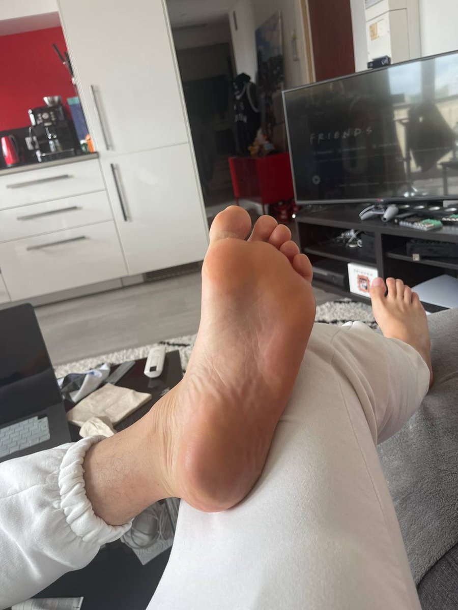 Sneaker Toulouse tweet media