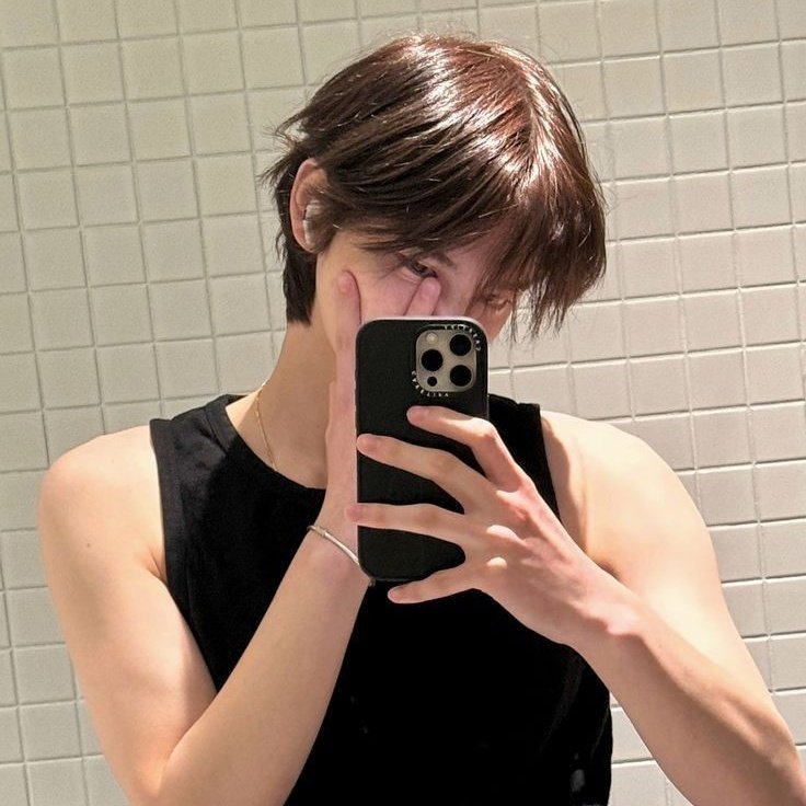 𝒅𝒂𝒘𝒏𝒚🍓🧼 ˢʰⁱⁿʸᵘ tweet media