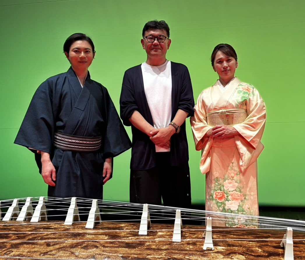 Tonyu40's tweet photo. へきなんドラマシアターAct4「落語で楽しむ古事記・源氏物語」無事終演しました。
なんと急遽、著者の井口守先生が兵庫県から来てくださり軽いトークショーも。まさかお会いできるとは思っておらず嬉しいサプライズに！
お越し下さった皆様、ありがとうございました。 https://t.co/C9Kt6Zbdmr