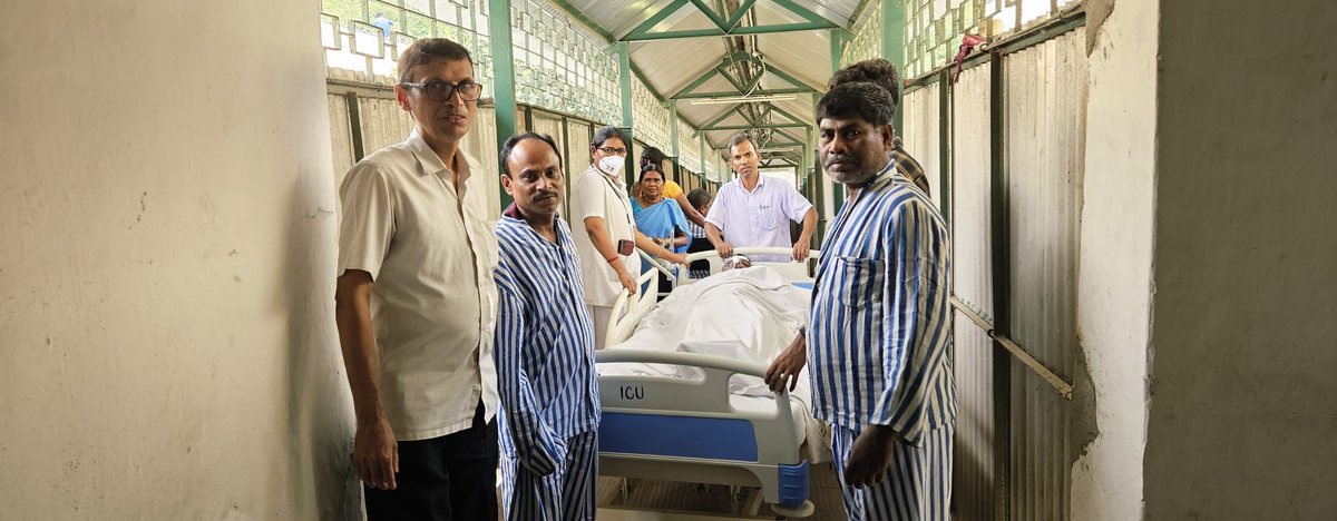 drmmalda's tweet photo. Divisional Railway Hospital, Malda Division observed Fire Safety Week from 4th May to 11th May, creating awareness on fire prevention, preparedness & emergency response among healthcare staff and patients.
#FireSafetyWeek #IndianRailways #EasternRailway https://t.co/H4Vq2MUtWX