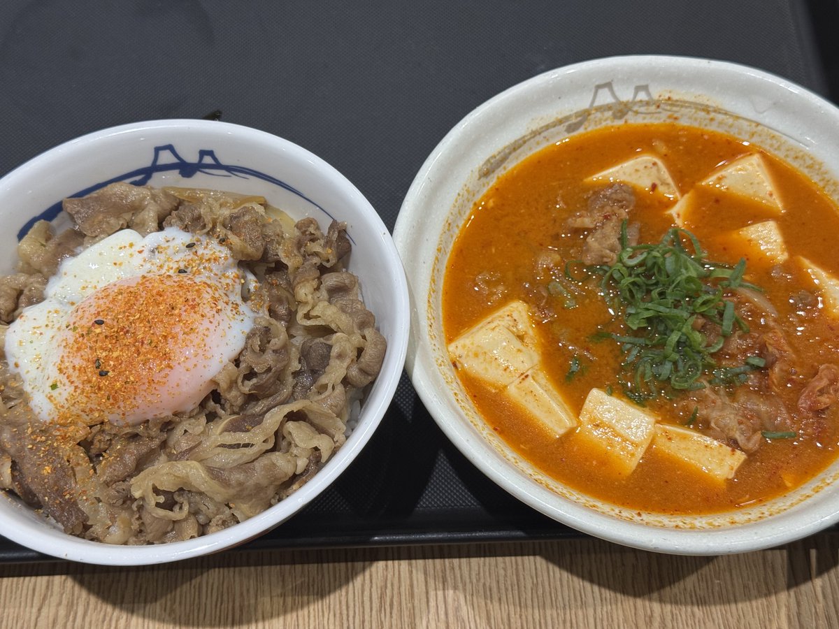 浜野 隼【松屋】 tweet media