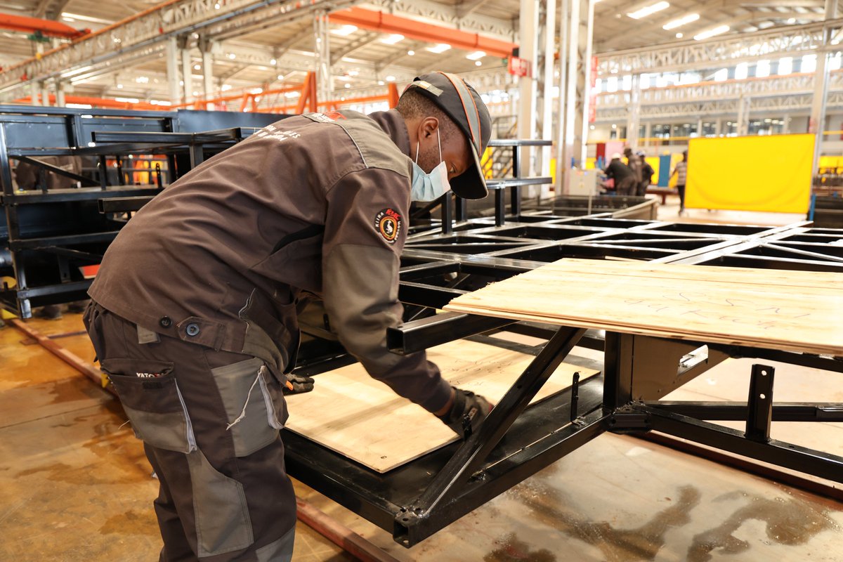 KiiraMotors's tweet photo. Every bolt matters. Every detail counts.
Behind every vehicle are dedicated hands and minds working with precision, patience, and purpose. 
Piece by piece, we build more than mobility, we build comfort, reliability, safety, and confidence for every customer who chooses us. https://t.co/5cSX3ZAsC7